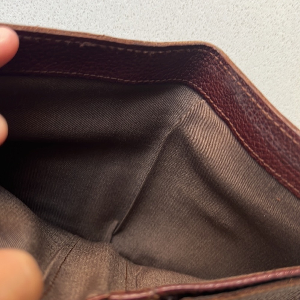 Banana Republic Wallet - Picture 3 of 4